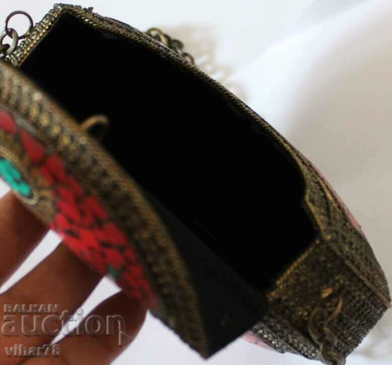 МНОГО КРАСИВА МЕТАЛНА ЧАНТИЧКА С КАМЕННА МОЗАЙКА - 7 МНОГО КРАСИВА МЕТАЛНА ЧАНТИЧКА С КАМЕННА МОЗАЙКА - 7