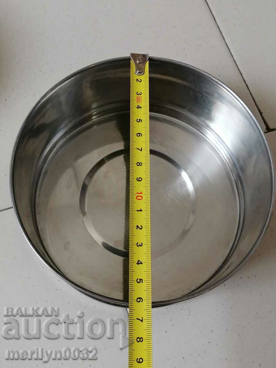 Feed pots 3 pieces of seferite metal container STAIN - 5 Feed pots 3 pieces of seferite metal container STAIN - 5