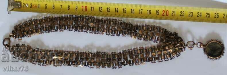 OLD PICTURE NECKLACE with price 65.99 BGN | € 33.74 OLD PICTURE NECKLACE with price 65.99 BGN | € 33.74