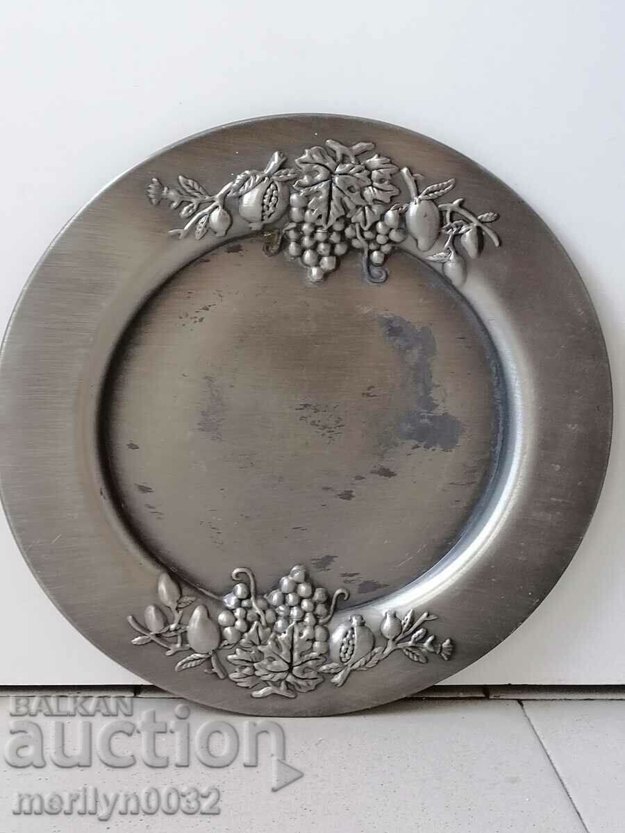 Old metal plate Art Drko tas, tray, tray with price 25.00 BGN | € 12.78 Old metal plate Art Drko tas, tray, tray with price 25.00 BGN | € 12.78