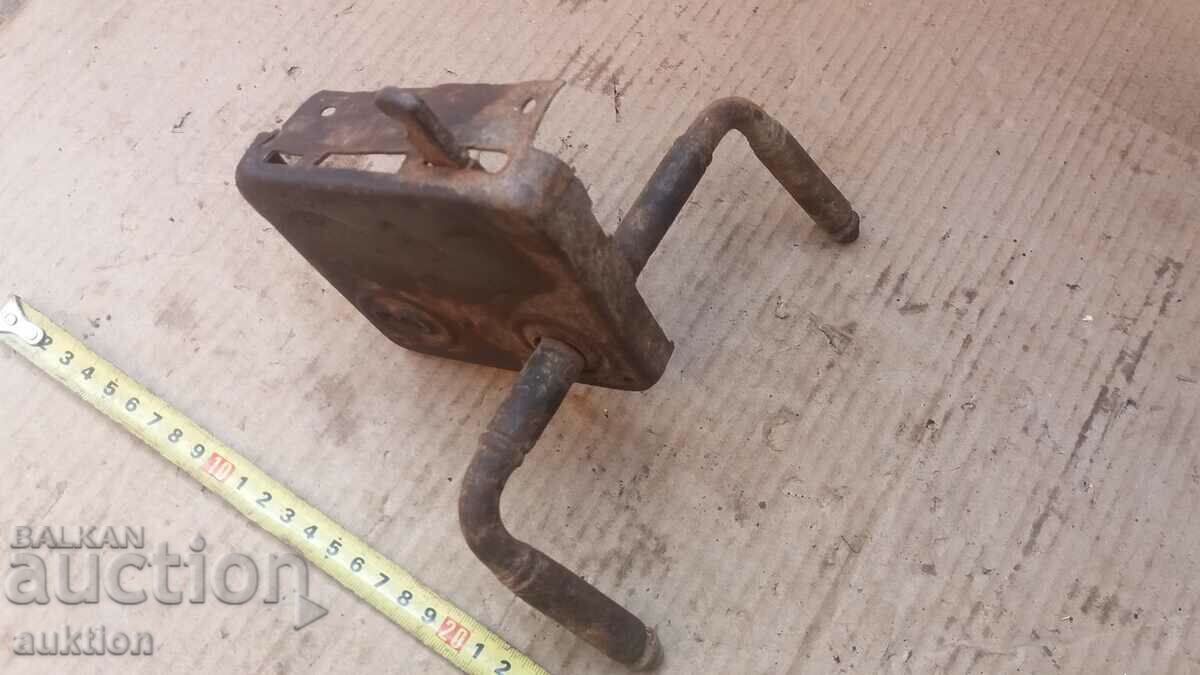 RENAISSANCE FORGED LOCK, PADLOCK with price 3.99 BGN | € 2.04 RENAISSANCE FORGED LOCK, PADLOCK with price 3.99 BGN | € 2.04