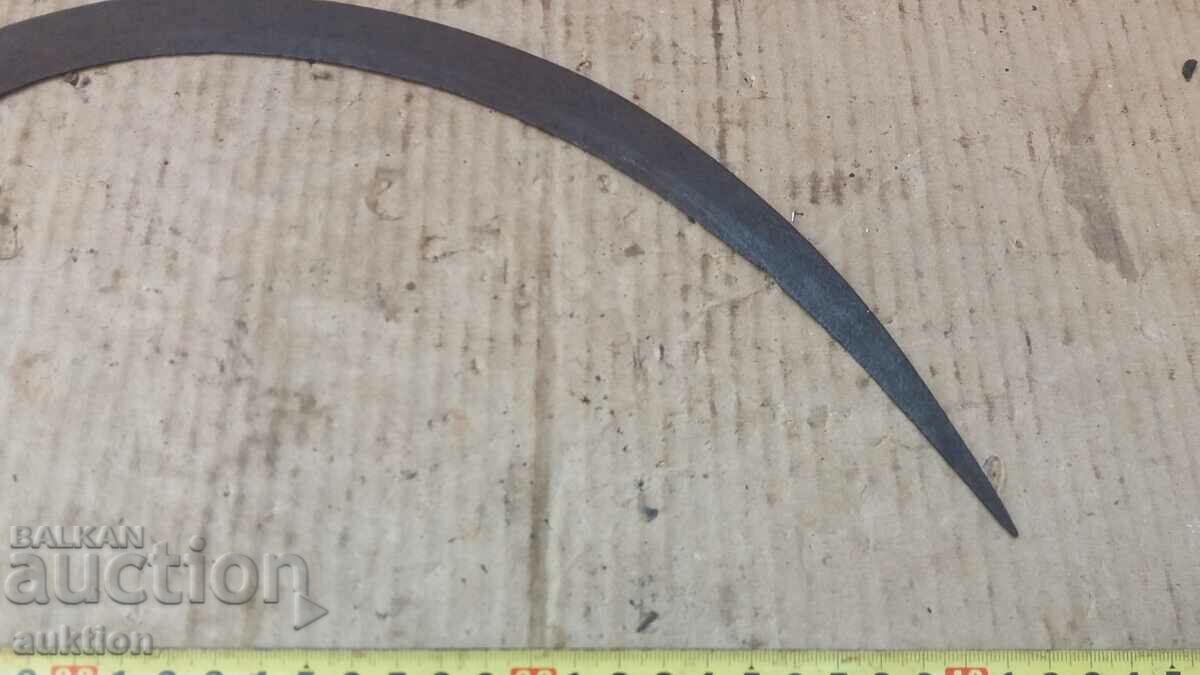 Delivery of FORGED RENAISSANCE SICKLE TOOL Delivery of FORGED RENAISSANCE SICKLE TOOL