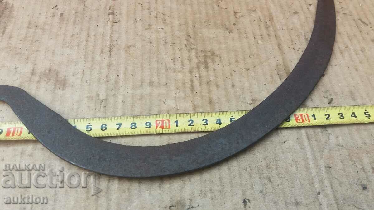 FORGED RENAISSANCE SICKLE TOOL - 5 FORGED RENAISSANCE SICKLE TOOL - 5
