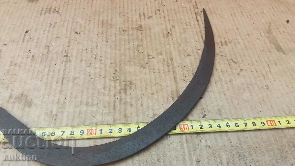FORGED RENAISSANCE SICKLE TOOL - 6 FORGED RENAISSANCE SICKLE TOOL - 6