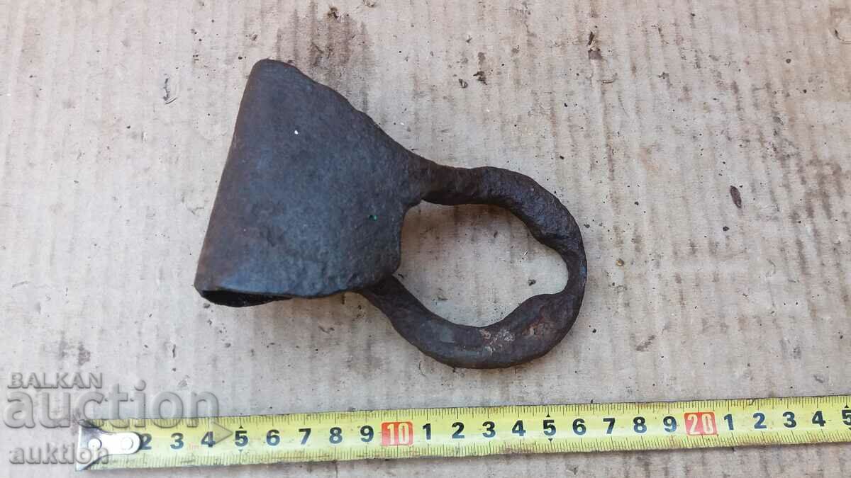 Auction FORGED RENAISSANCE LOCK, TOOL Auction FORGED RENAISSANCE LOCK, TOOL