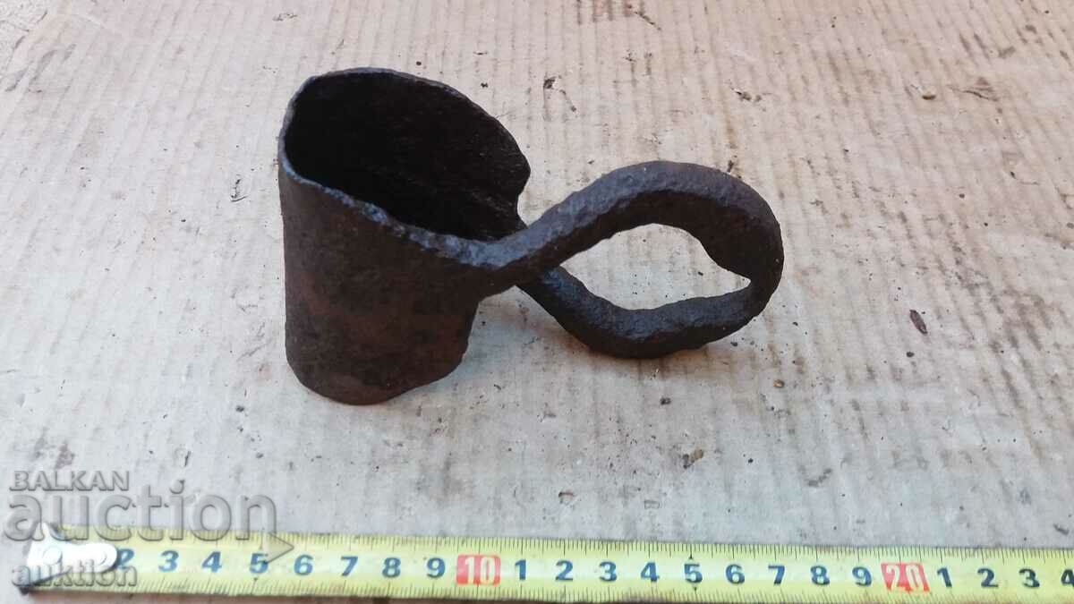 Delivery of FORGED RENAISSANCE LOCK, TOOL Delivery of FORGED RENAISSANCE LOCK, TOOL