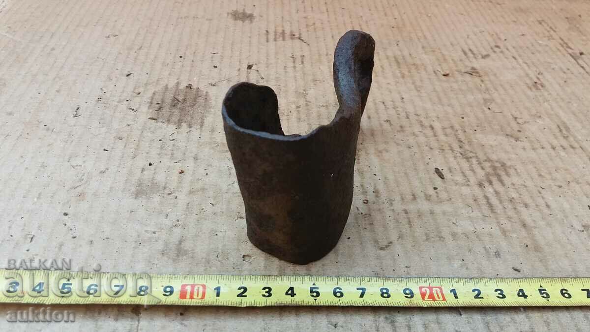 FORGED RENAISSANCE LOCK, TOOL - 7 FORGED RENAISSANCE LOCK, TOOL - 7