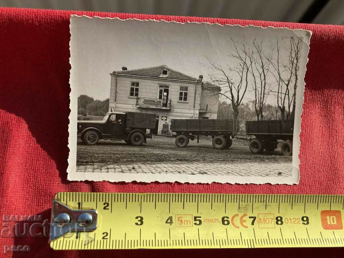 "Co-op transport" Iskra near Vrajdebna 1938. Automobile train - 5 "Co-op transport" Iskra near Vrajdebna 1938. Automobile train - 5