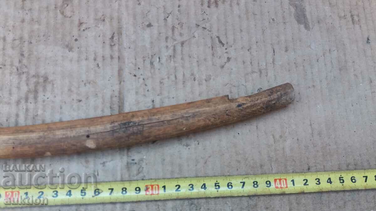 Auction OLD WOODEN LARGE NEEDLE, TOOL Auction OLD WOODEN LARGE NEEDLE, TOOL