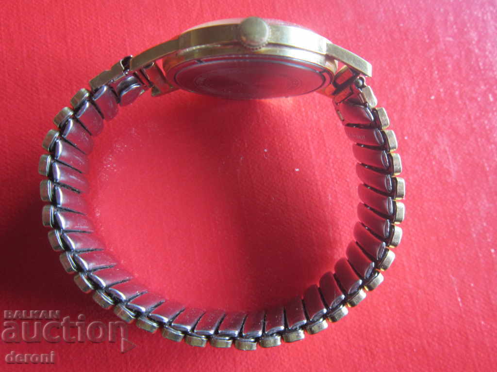 Аукцион Позлатен часовник Neptun 17 Rubis Incabloc Аукцион Позлатен часовник Neptun 17 Rubis Incabloc