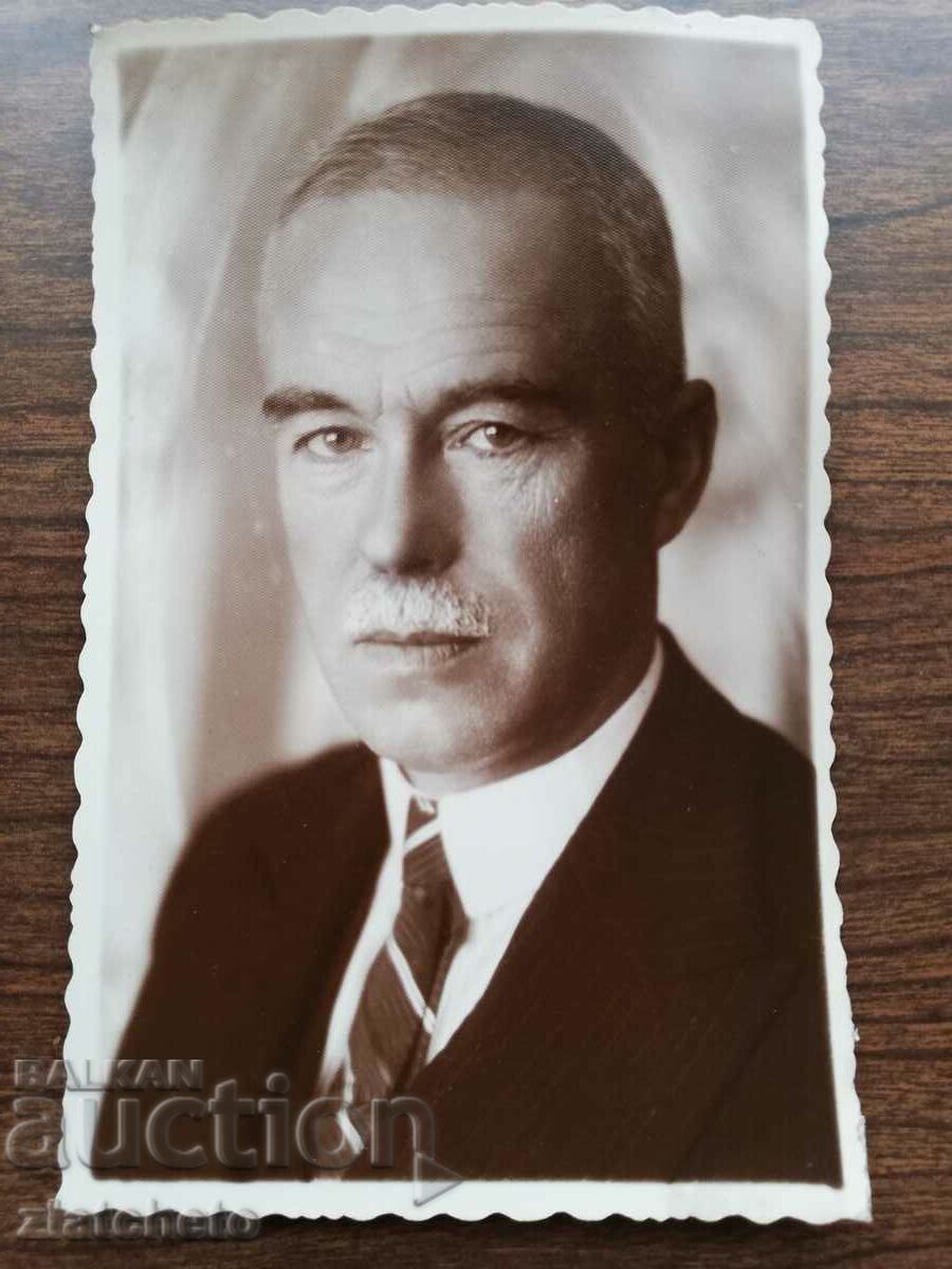 Old photo of Stefan Stefanov - Minister, advisor to Boris with price 50.00 BGN | € 25.56 Old photo of Stefan Stefanov - Minister, advisor to Boris with price 50.00 BGN | € 25.56