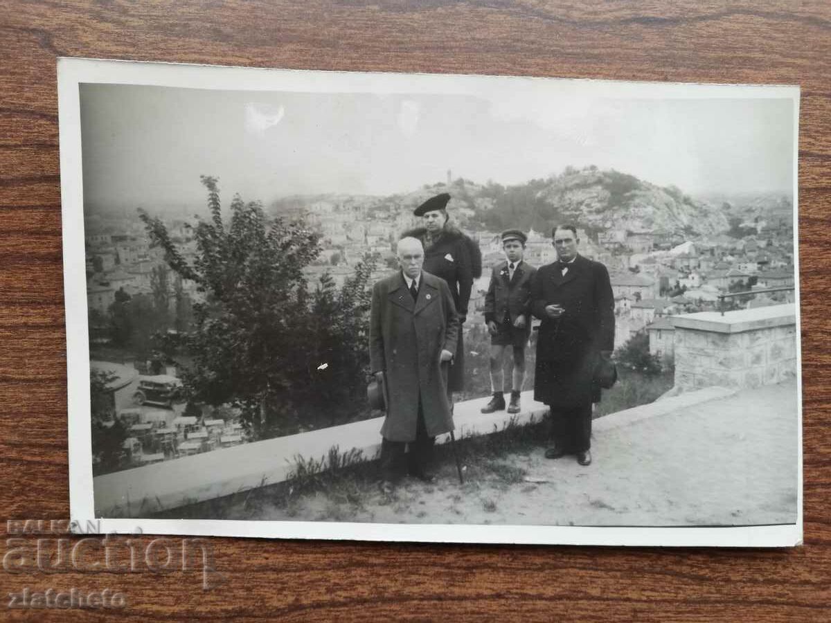 Old photo of Stefan Stefanov - Minister, advisor to Boris with price 50.00 BGN | € 25.56 Old photo of Stefan Stefanov - Minister, advisor to Boris with price 50.00 BGN | € 25.56