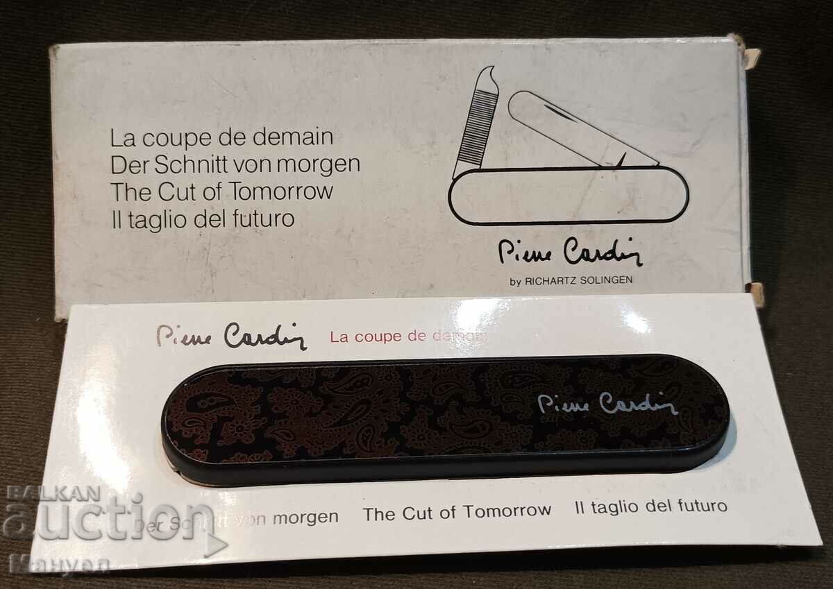 Auction Women's, pocket leg "Pierre Cardin" Auction Women's, pocket leg "Pierre Cardin"