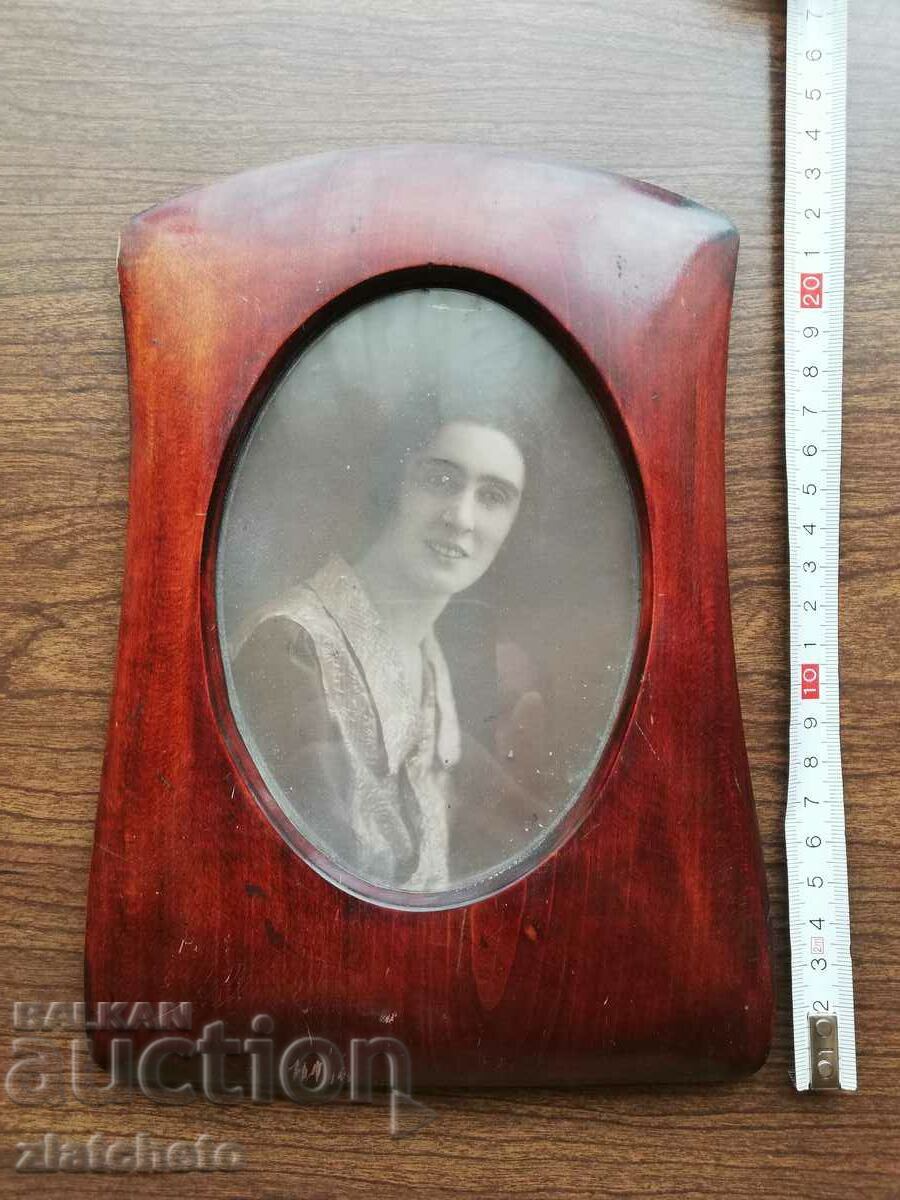 Old photo frame. with price 40.00 BGN | € 20.45
