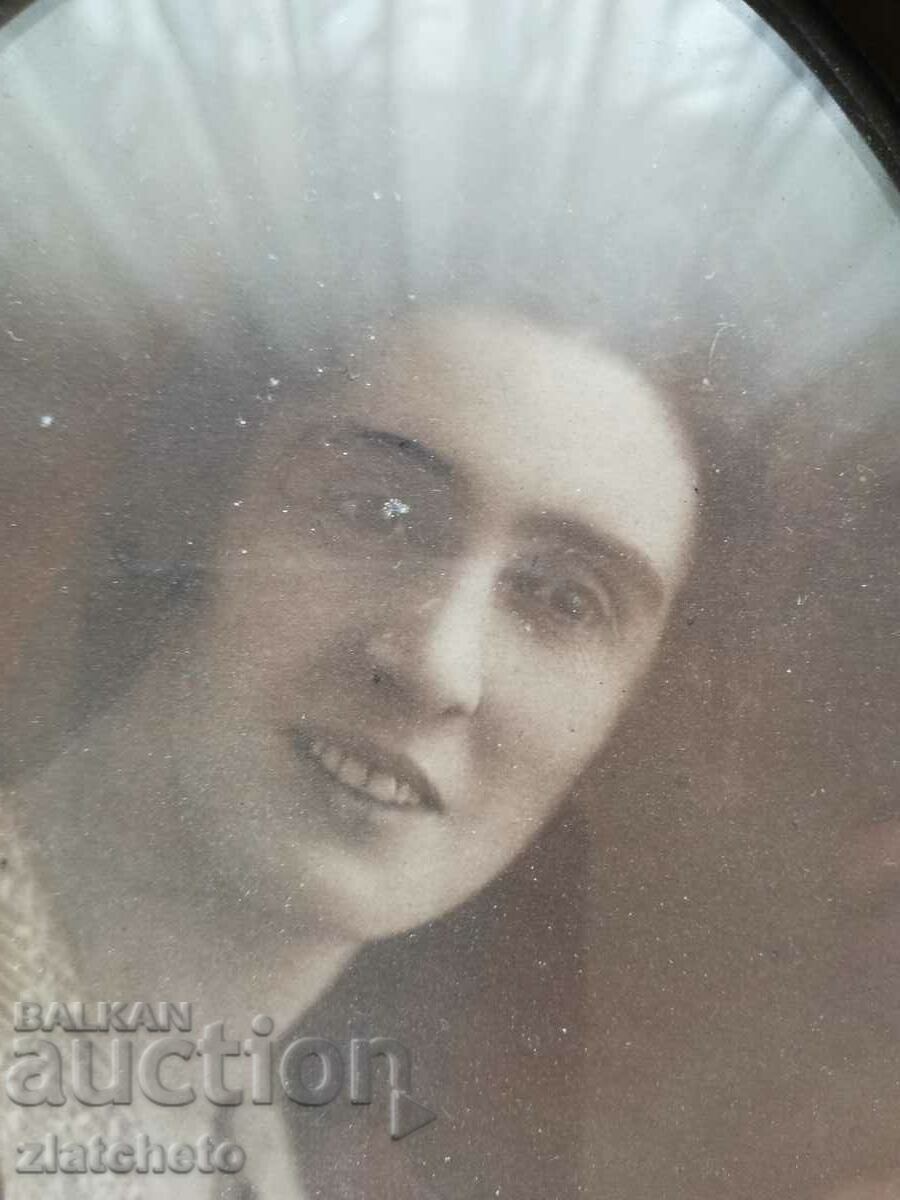 Old photo frame. - 6