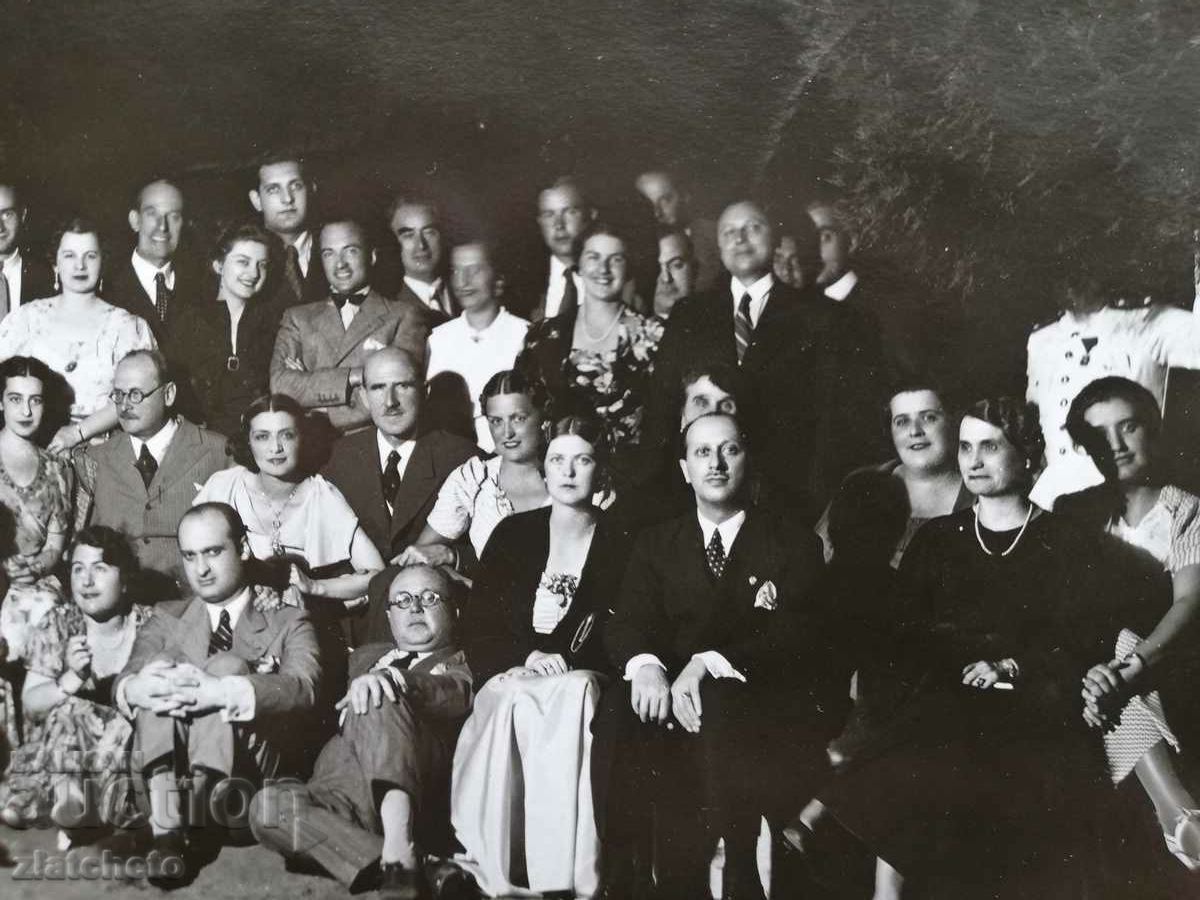 Delivery of Old photo Kingdom of Bulgaria - social figures