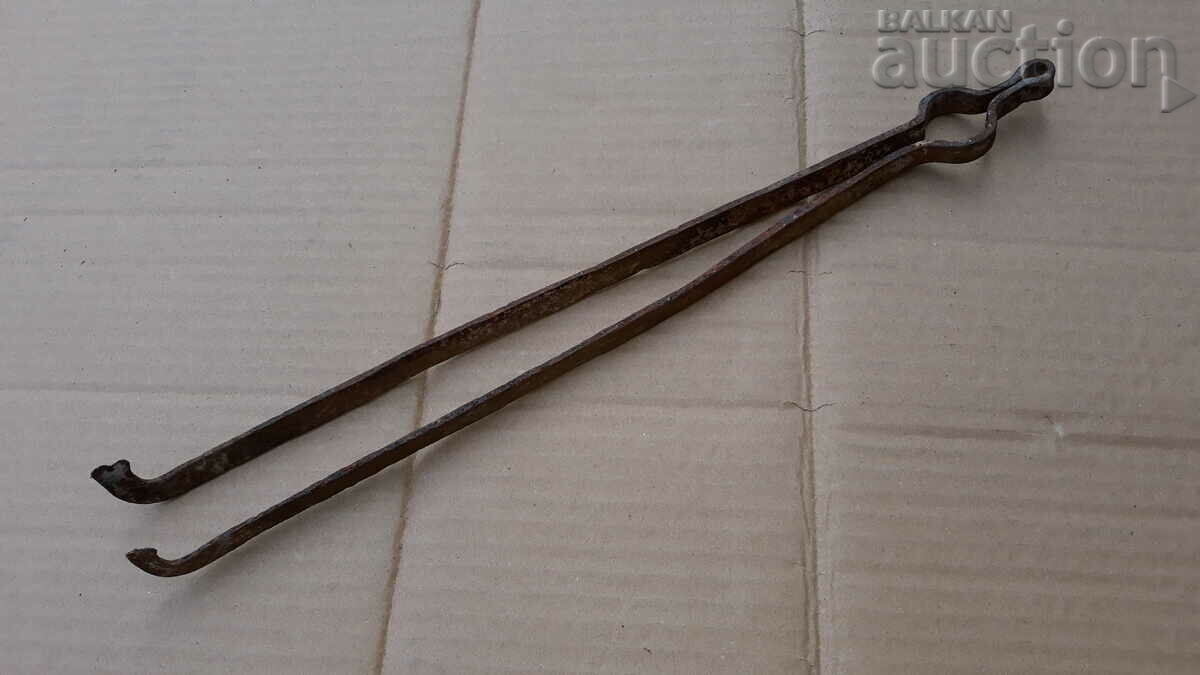 Old PRIMITIVE hand forged dilaf curling iron wrought iron with price 21.00 BGN | € 10.74 Old PRIMITIVE hand forged dilaf curling iron wrought iron with price 21.00 BGN | € 10.74