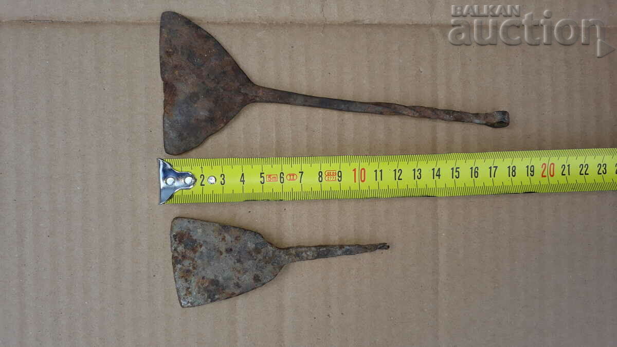 Delivery of primitive scabies scabies scabies scabies wrought iron lot Delivery of primitive scabies scabies scabies scabies wrought iron lot