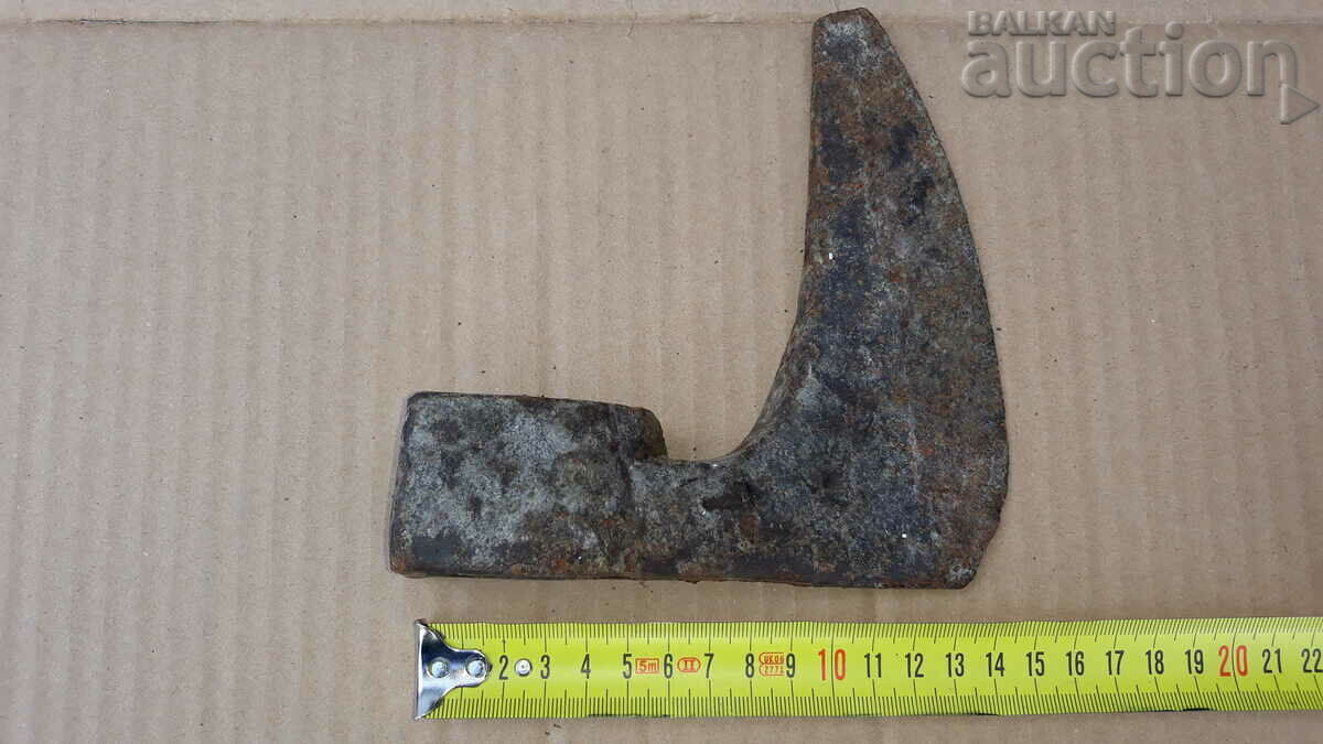 ancient primitive axe with price 31.00 BGN | € 15.85