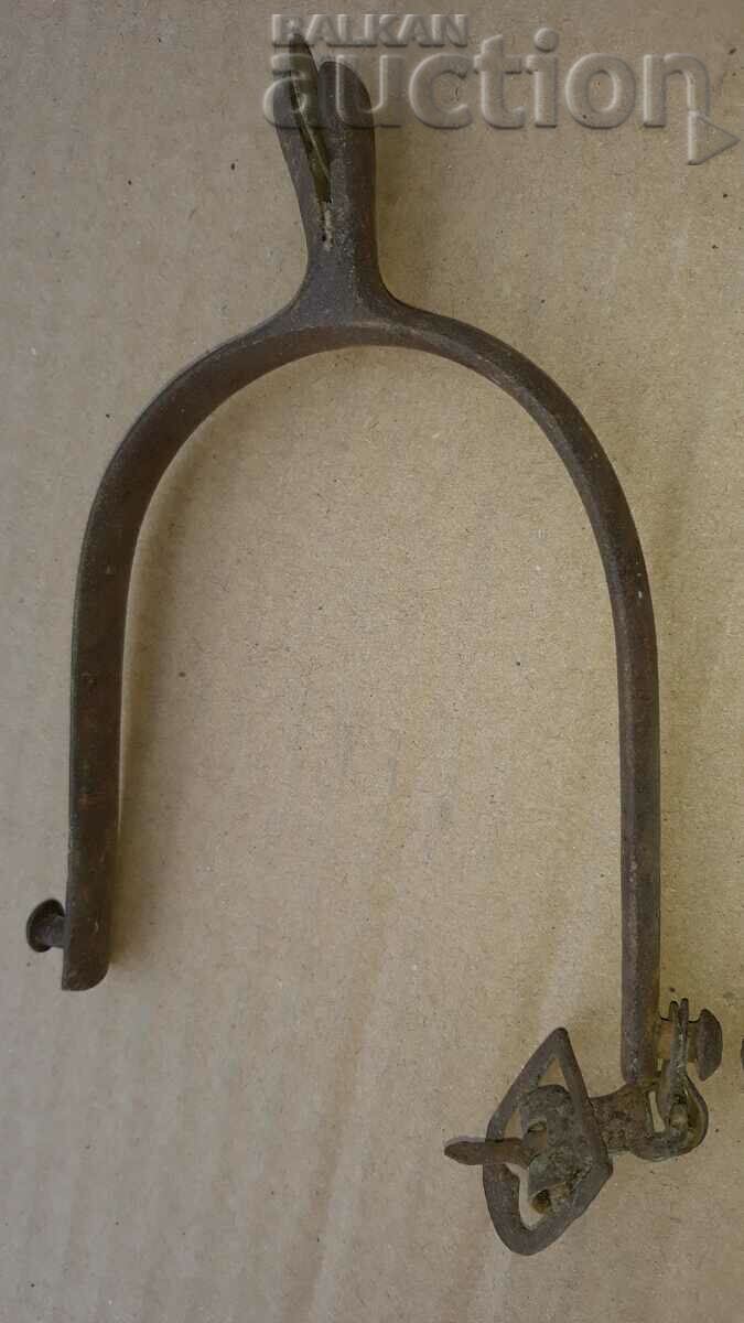 spur spur lot with price 21.00 BGN | € 10.74 spur spur lot with price 21.00 BGN | € 10.74