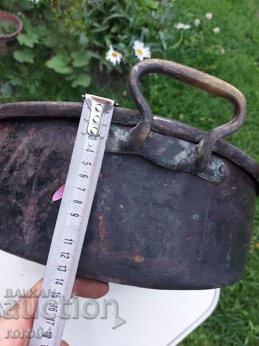 Delivery of LUTENICA / SWEET TRAY - EXCELLENT Delivery of LUTENICA / SWEET TRAY - EXCELLENT