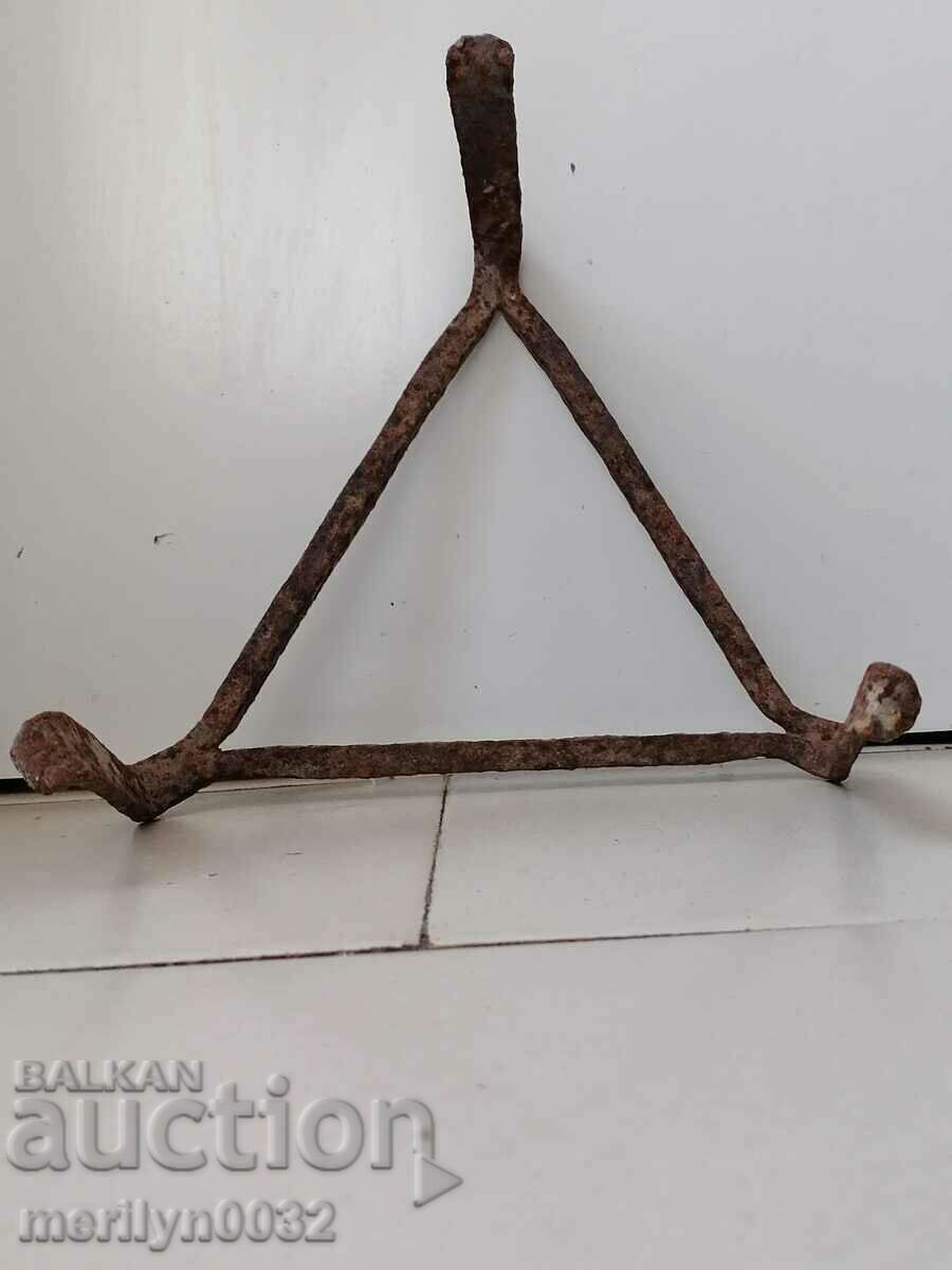 Auction Antique wrought iron stove, hearth, grill, wrought iron Auction Antique wrought iron stove, hearth, grill, wrought iron