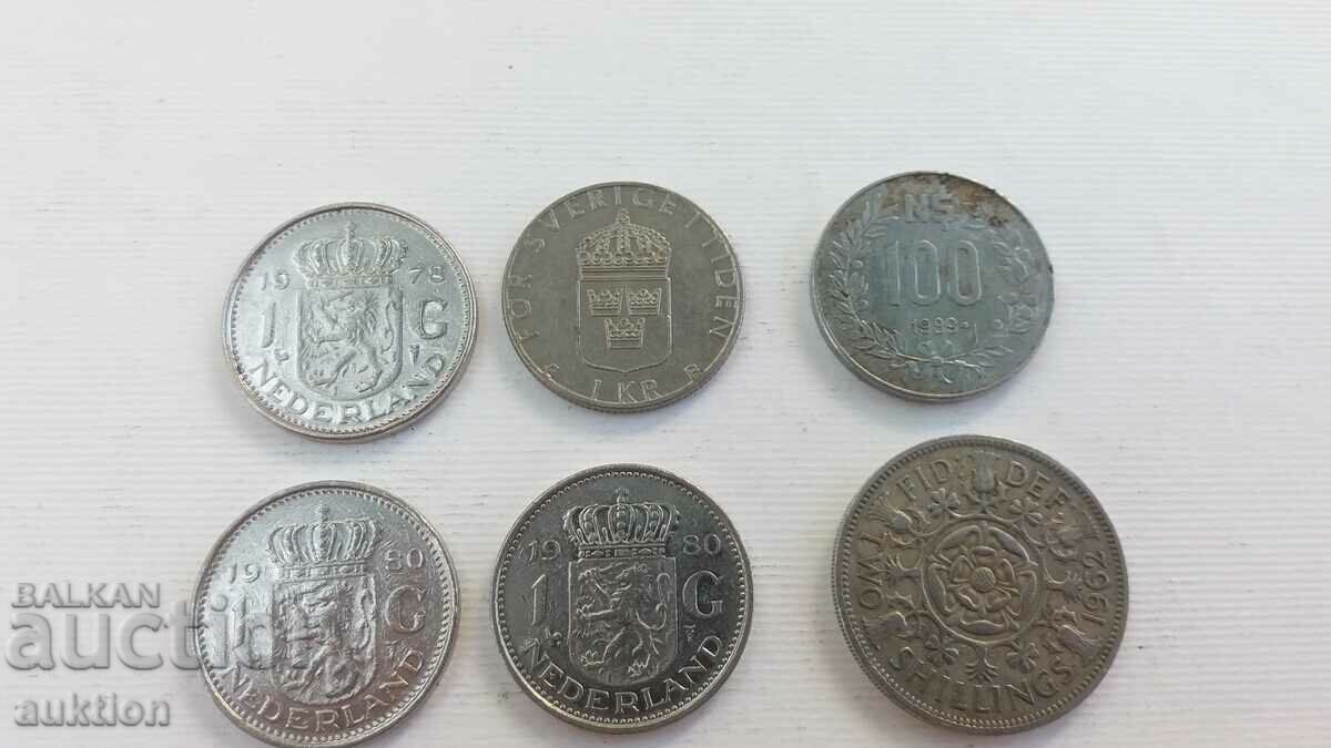 Auction collection of 9 different Dutch, Italian, Greek coins Auction collection of 9 different Dutch, Italian, Greek coins