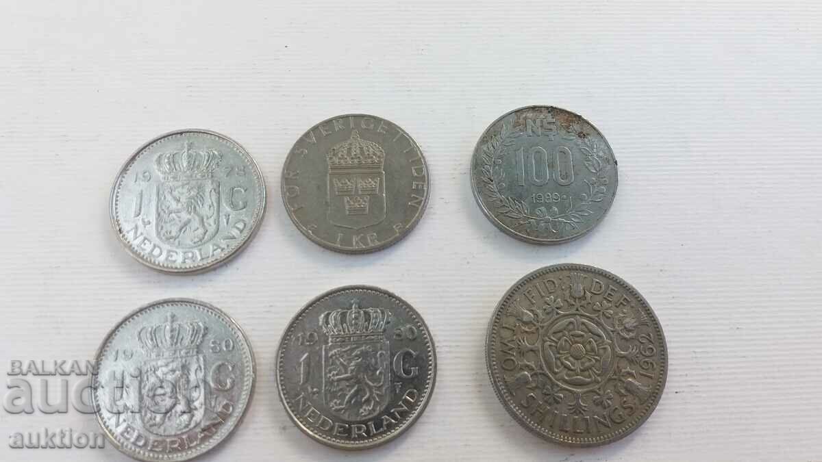 Delivery of collection of 9 different Dutch, Italian, Greek coins Delivery of collection of 9 different Dutch, Italian, Greek coins