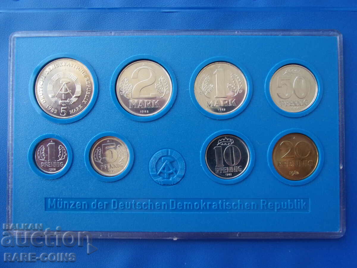 GDR Set 1982 UNC Rare Original