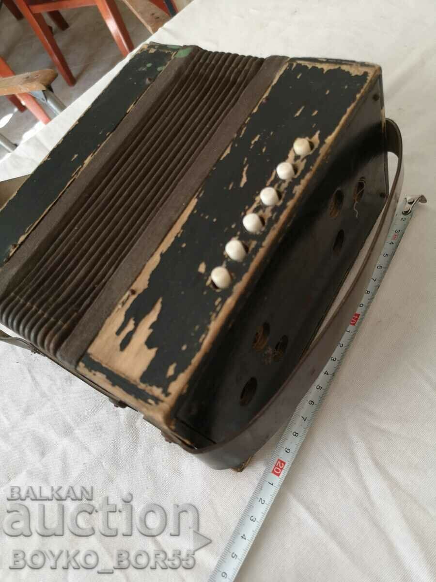 Auction Antique Kingdom of Bulgaria Children's Wooden Working Accordion Auction Antique Kingdom of Bulgaria Children's Wooden Working Accordion