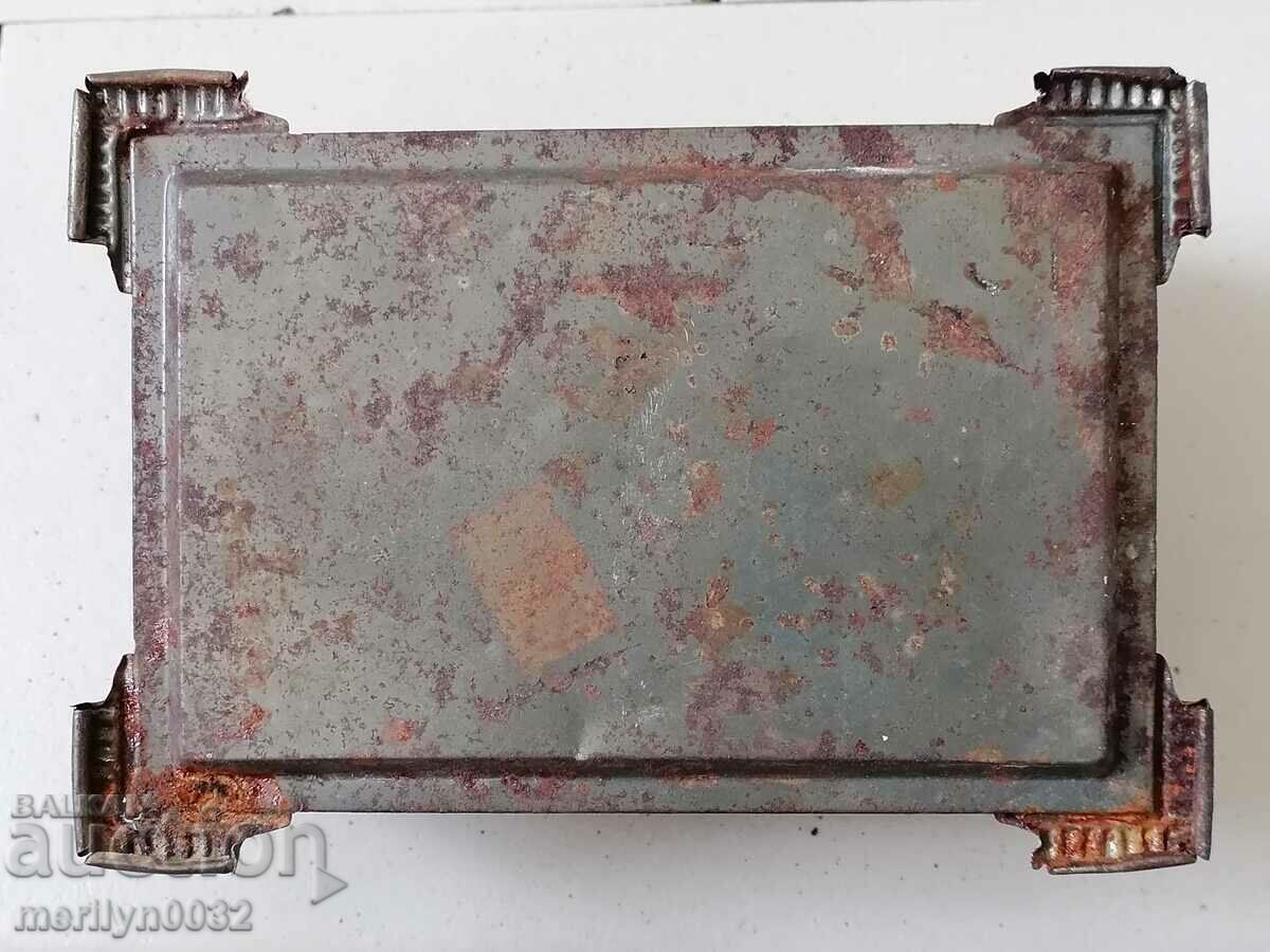 Auction Children's tin toy piggy bank Auction Children's tin toy piggy bank