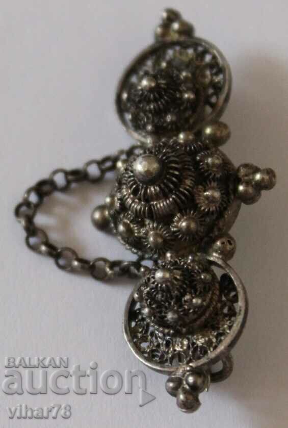 OLD BROWN-SILVER BROOCH with price 99.99 BGN | € 51.12 OLD BROWN-SILVER BROOCH with price 99.99 BGN | € 51.12