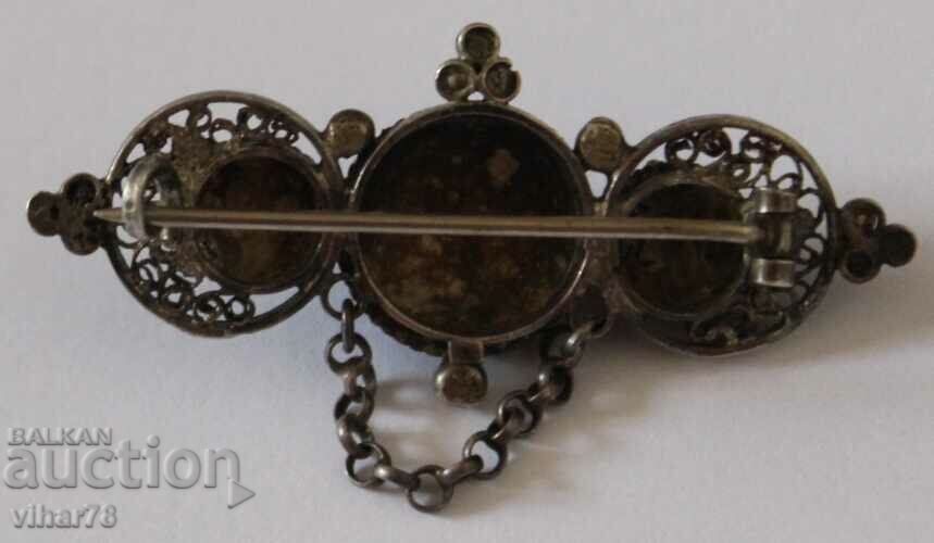 OLD BROWN-SILVER BROOCH - 7 OLD BROWN-SILVER BROOCH - 7