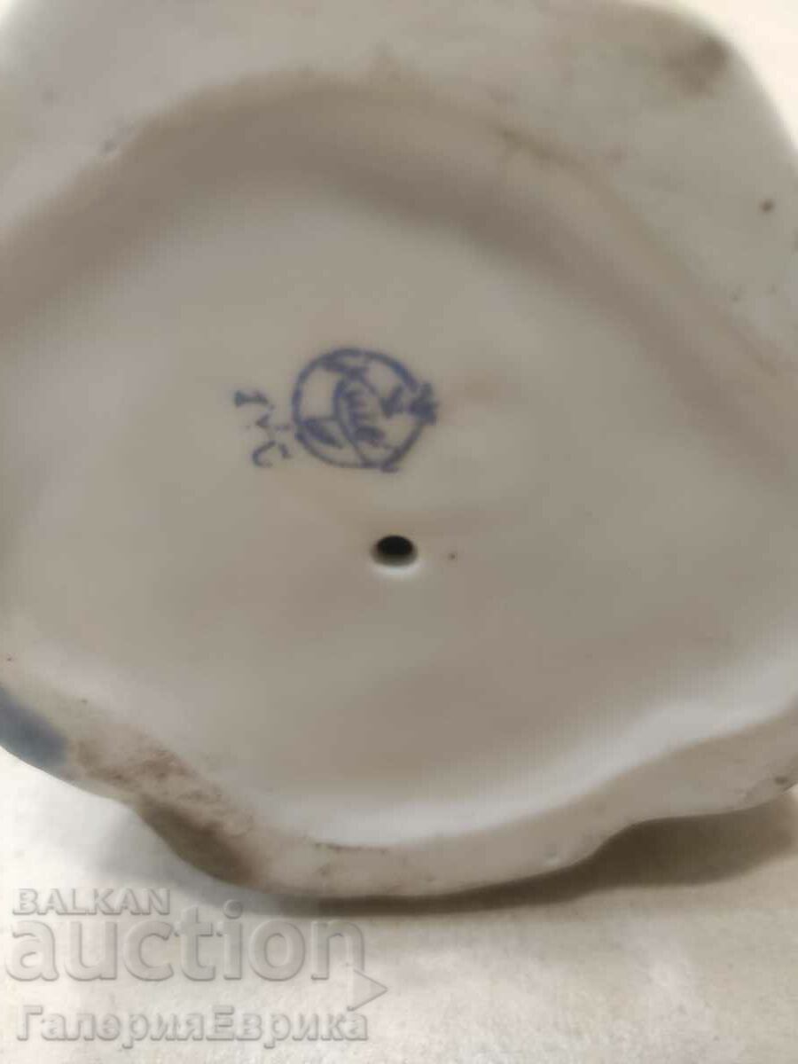 Porcelain figurine marking - 6 Porcelain figurine marking - 6