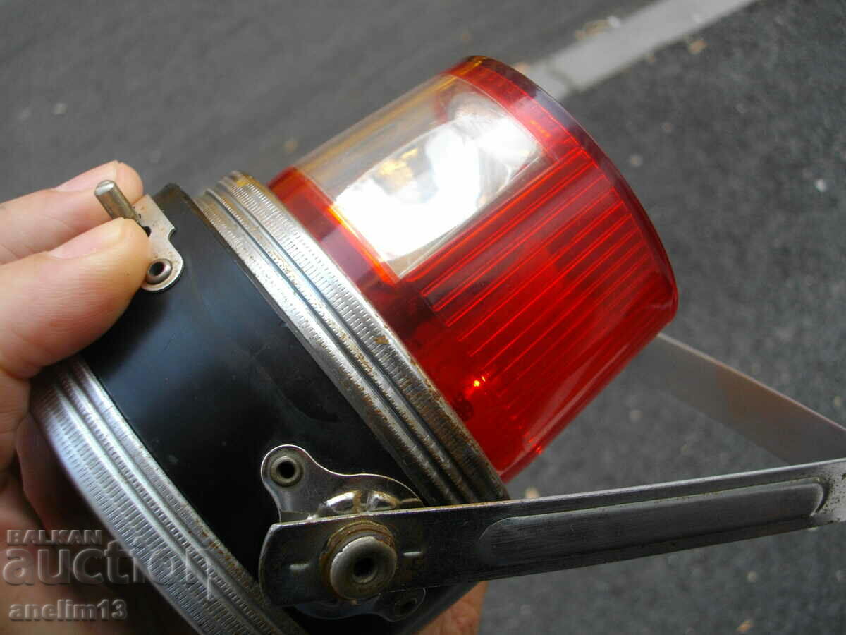 SIGNAL EMERGENCY LAMP LANTERN FLOODLIGHT USSR - 5 SIGNAL EMERGENCY LAMP LANTERN FLOODLIGHT USSR - 5