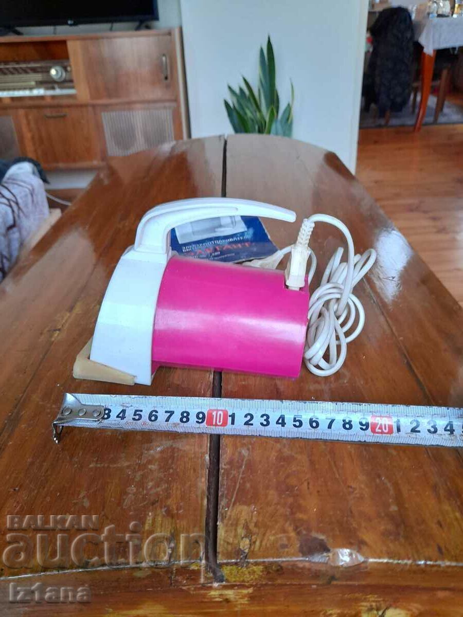 Delivery of Old vacuum cleaner Elegant