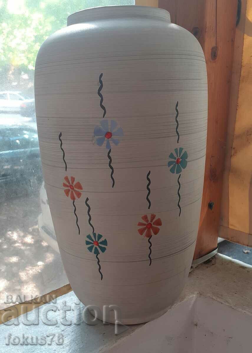 Огромна стара ваза - немска керамика с печат 50 - 60 те год.