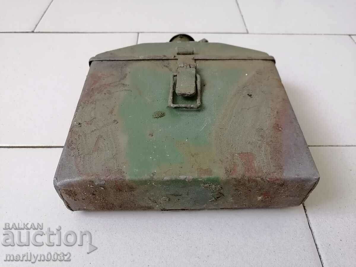 Auction Army Metal Box World War II Box Auction Army Metal Box World War II Box