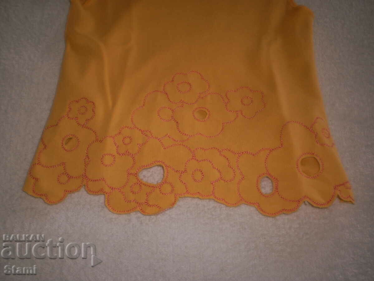 Auction  Set for 3-4 year old girl of skirt and blouse, size 110