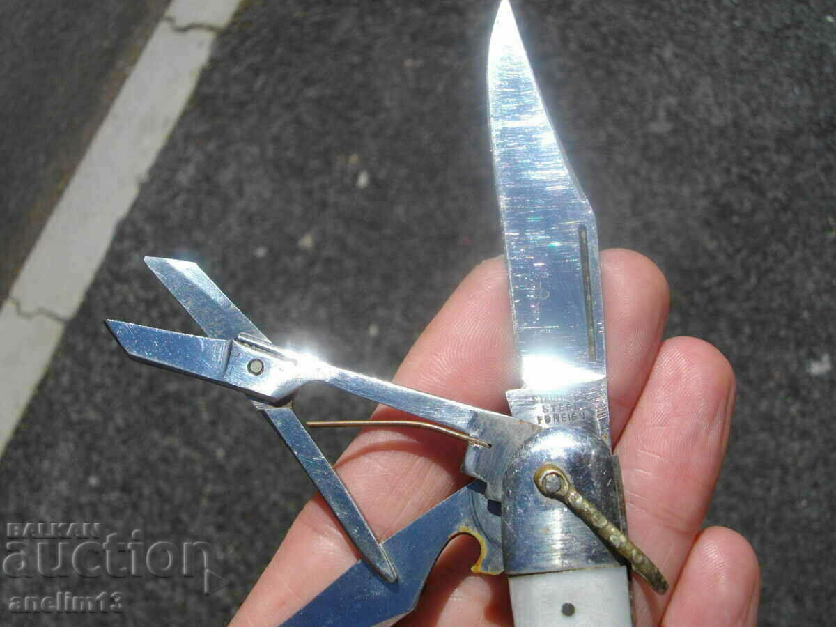 Livrarea colectionari briceag Livrarea colectionari briceag