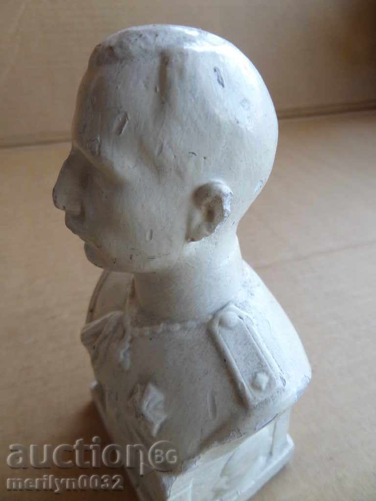 Bust of Tsar Boris III gypsum figure plastic statuette 30th year - 5 Bust of Tsar Boris III gypsum figure plastic statuette 30th year - 5