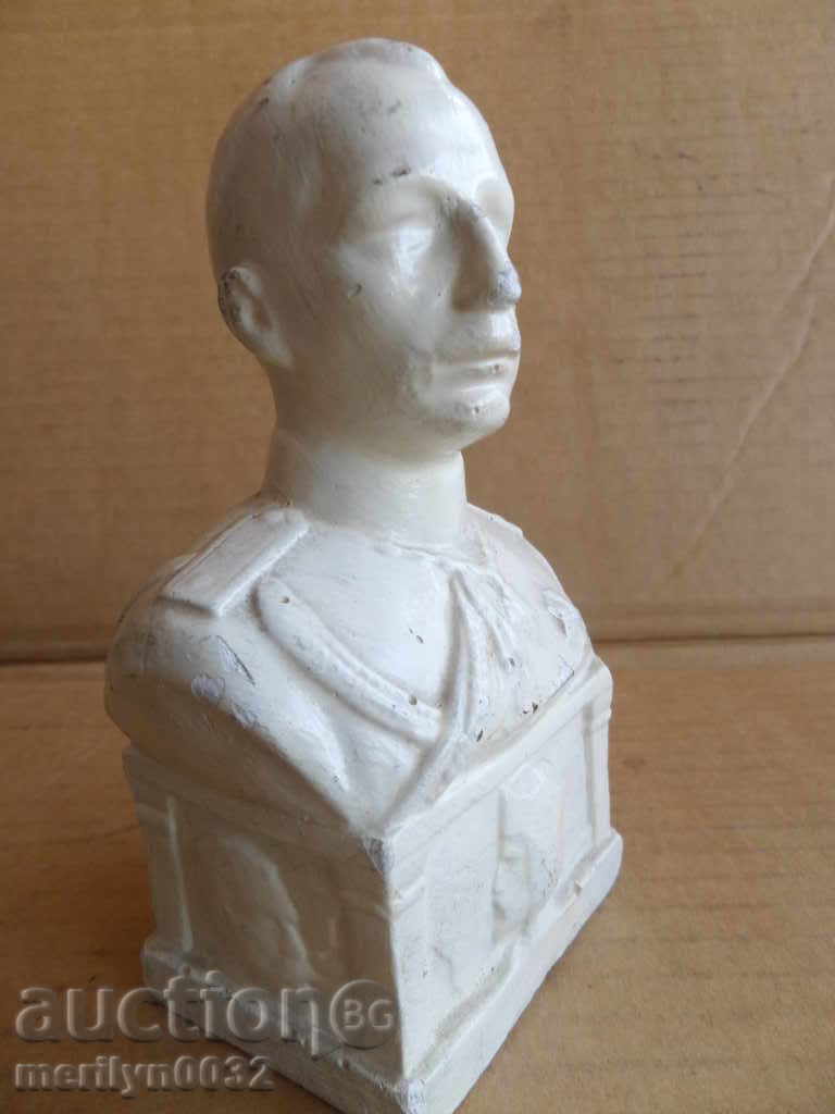 Bust of Tsar Boris III gypsum figure plastic statuette 30th year - 7 Bust of Tsar Boris III gypsum figure plastic statuette 30th year - 7