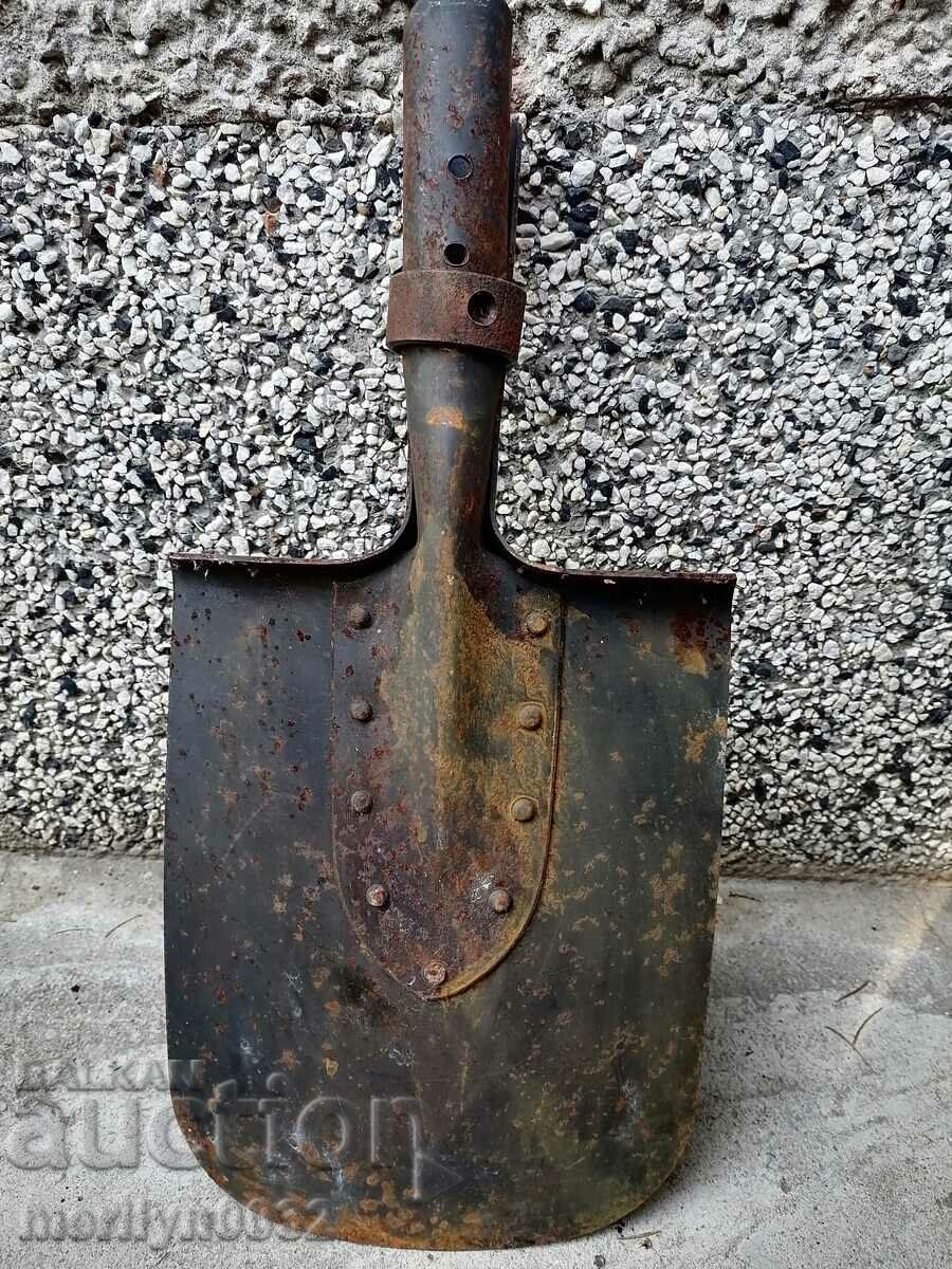 Old straight army shovel, wrought iron with price 52.00 BGN | € 26.59 Old straight army shovel, wrought iron with price 52.00 BGN | € 26.59