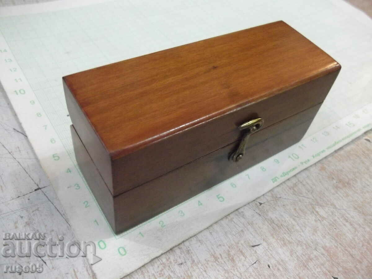 Grams old set - 5 Grams old set - 5