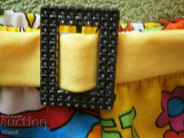 Auction Children's swimsuit in yellow for a 7-8 year old child Auction Children's swimsuit in yellow for a 7-8 year old child