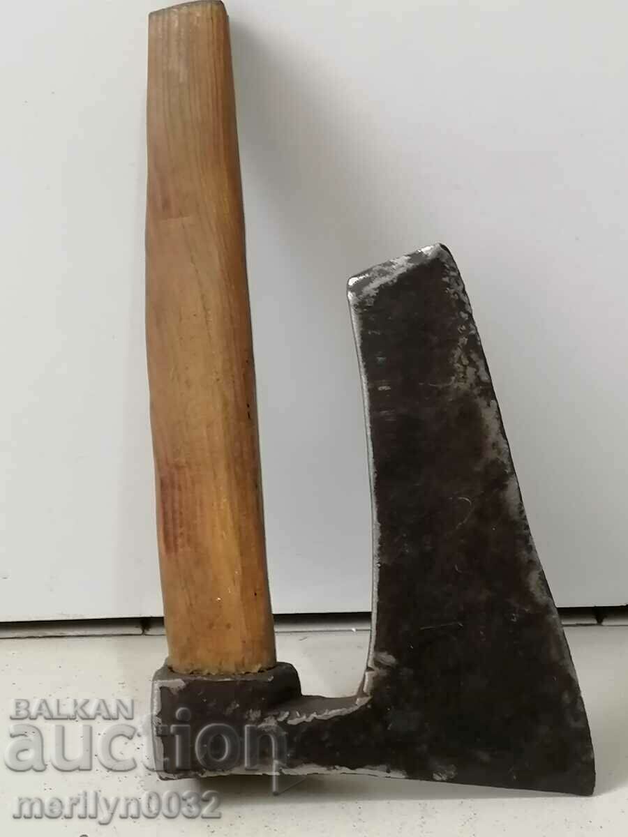 Old ax, crook ax satyr hatchet sap - 5 Old ax, crook ax satyr hatchet sap - 5
