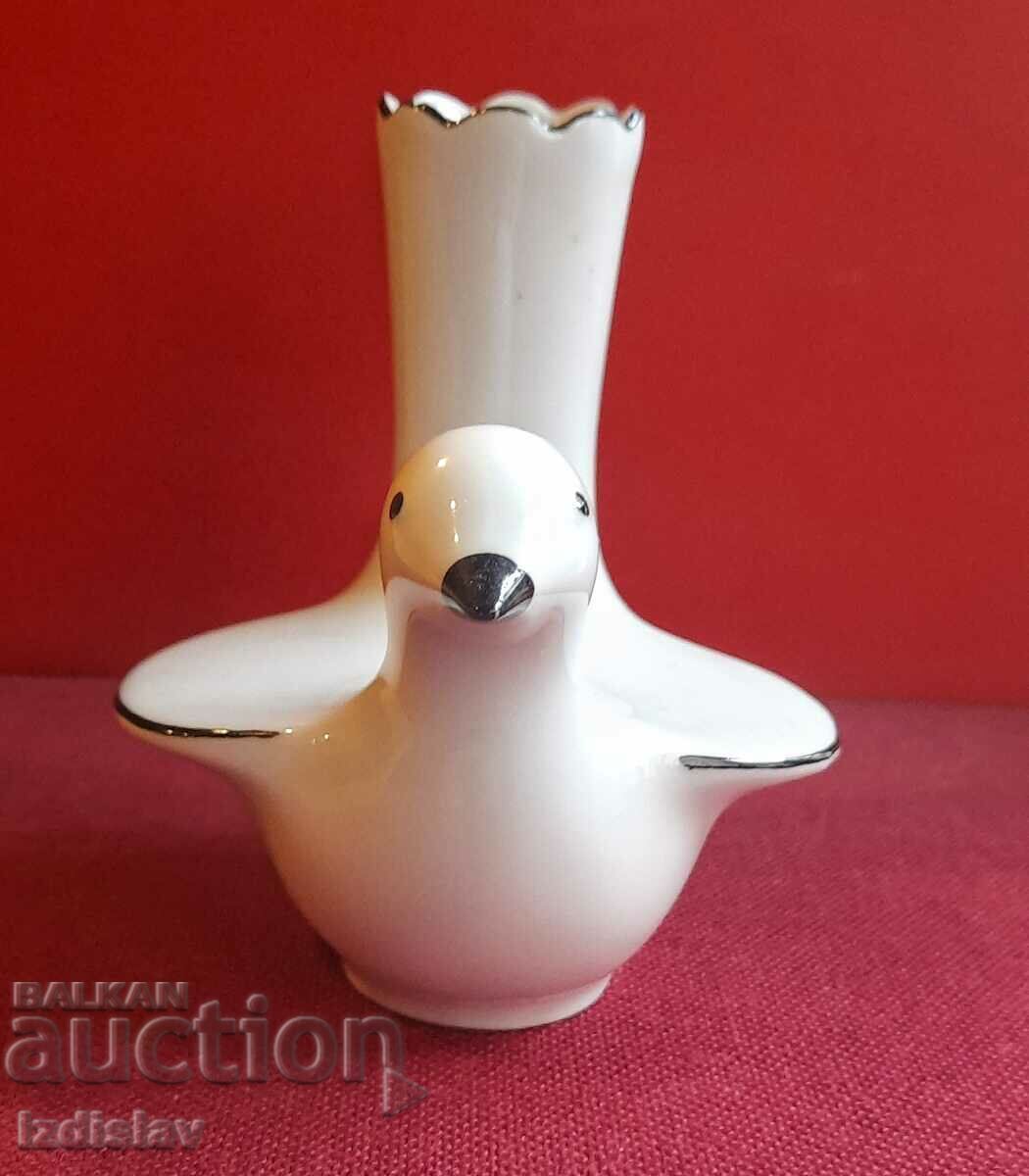 Bavarian porcelain figure dove with price 30.00 BGN | € 15.34 Bavarian porcelain figure dove with price 30.00 BGN | € 15.34