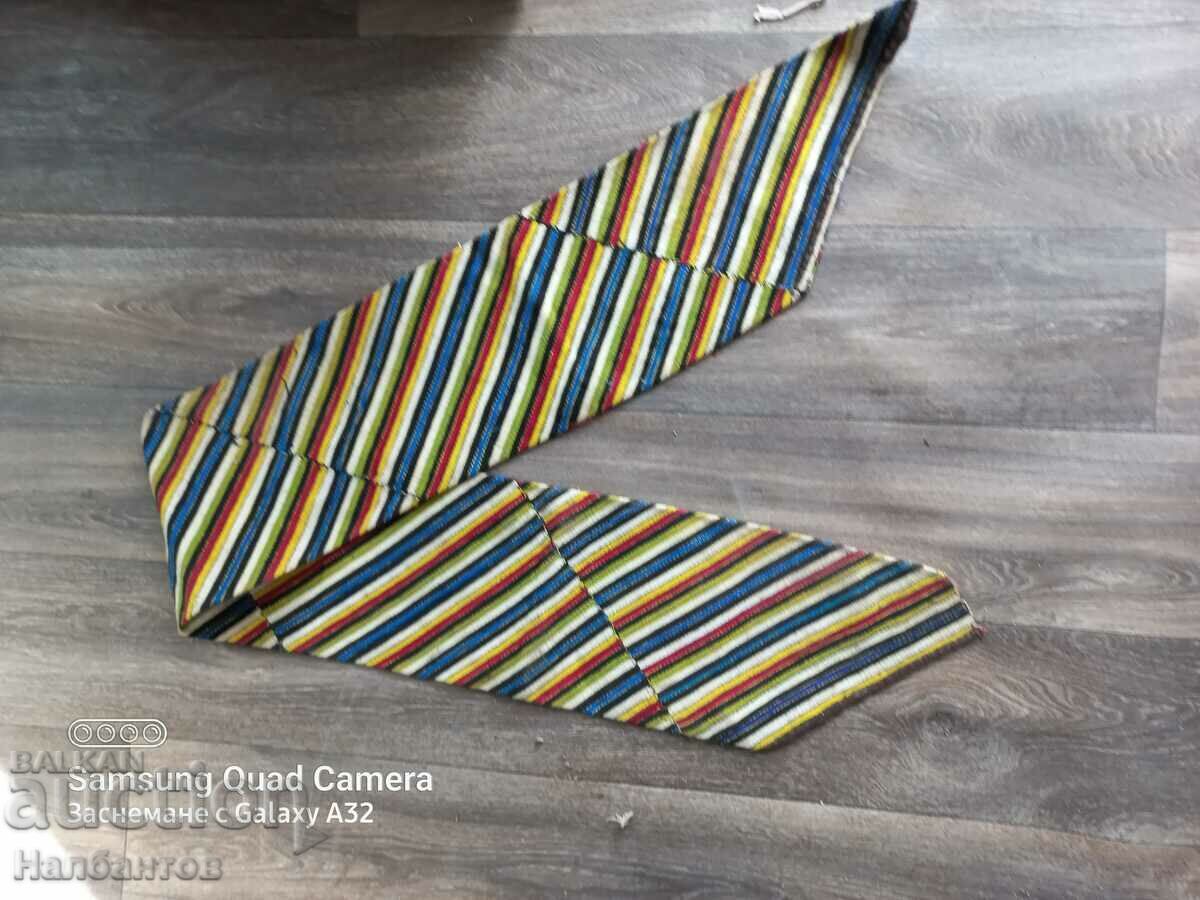 OLD WOMEN'S BELT WEAR OLD WOMEN'S BELT WEAR