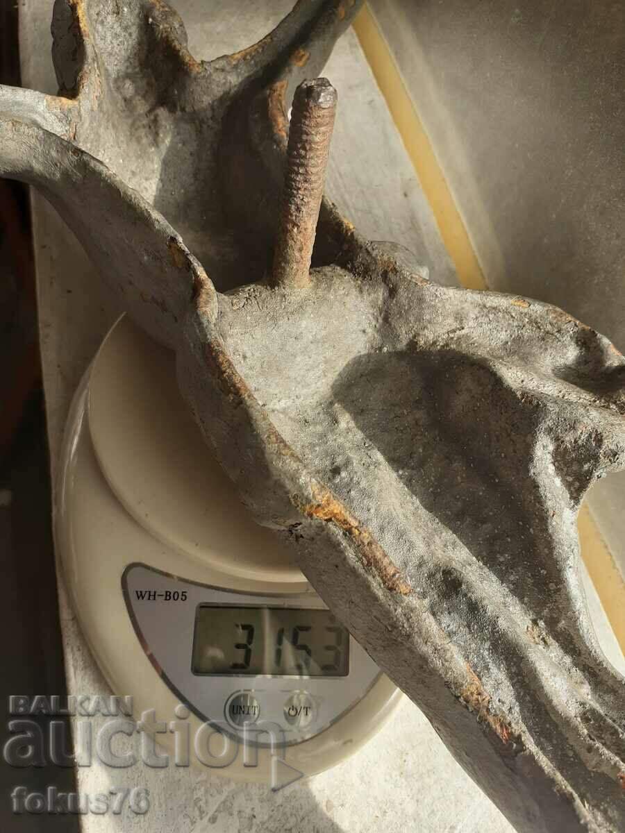 Crucifix mare vechi din fontă Isus Hristos cruce religie - 7 Crucifix mare vechi din fontă Isus Hristos cruce religie - 7