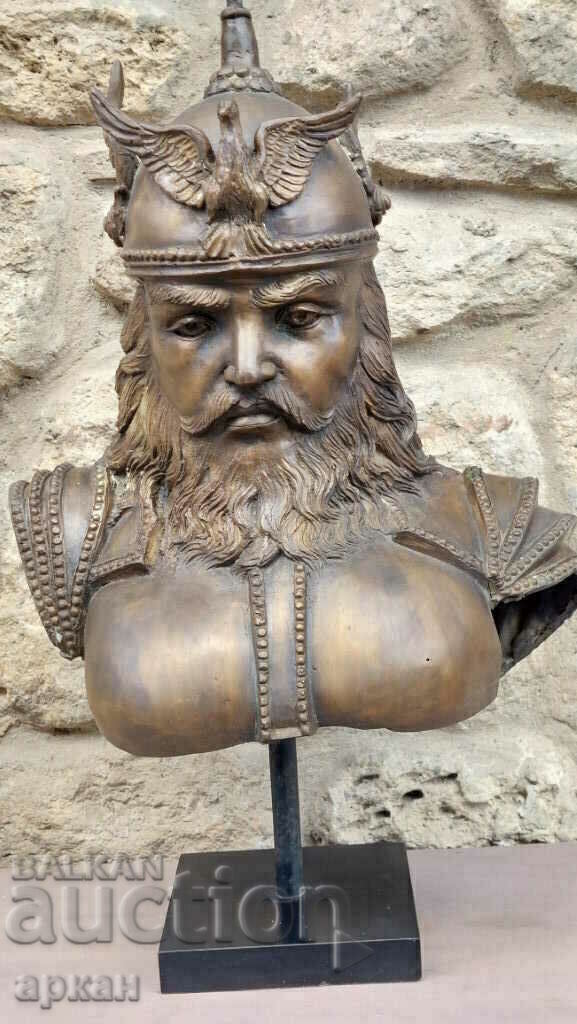 Auction A massive bronze figure Auction A massive bronze figure